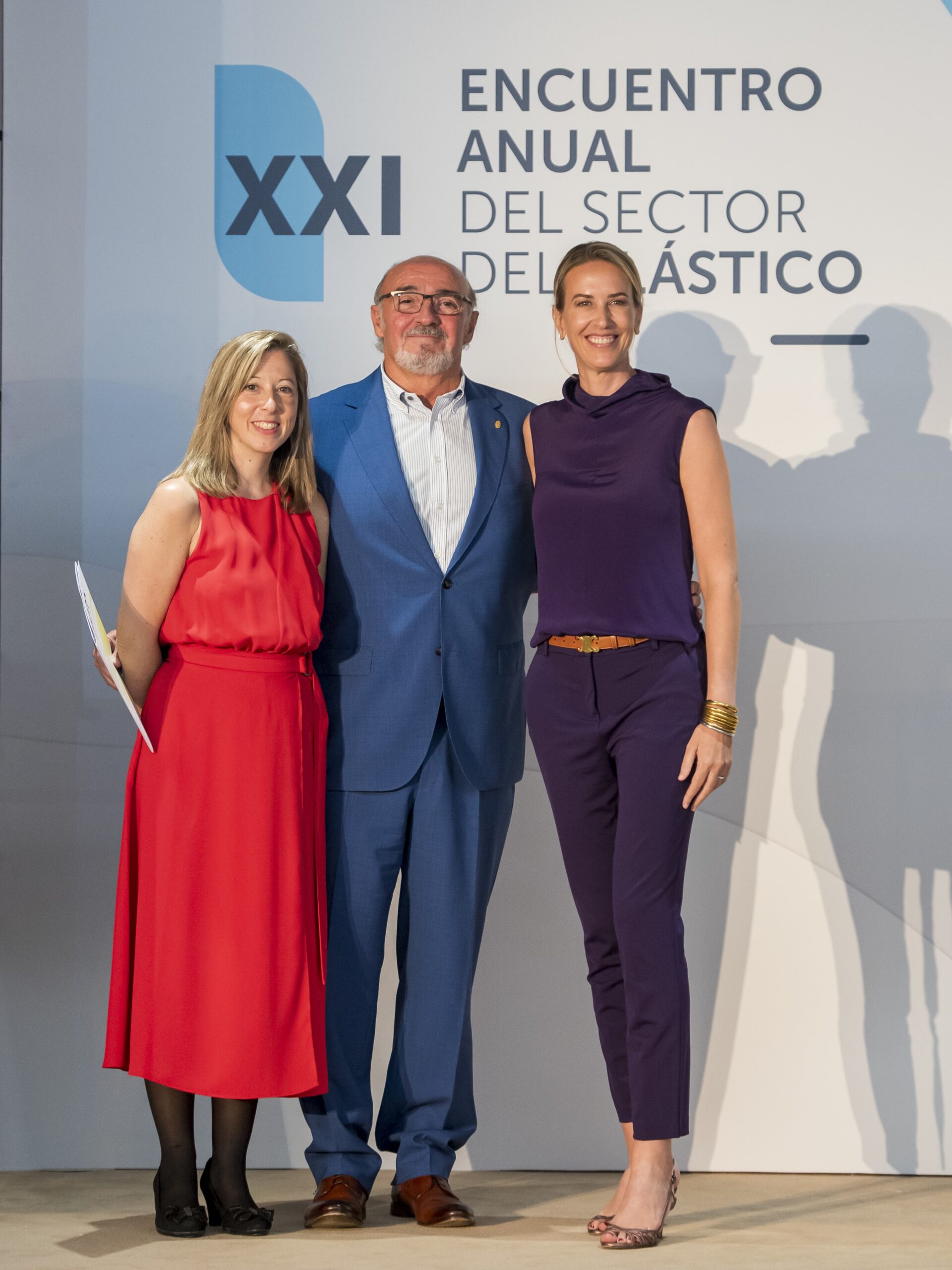 Valencian Association of Plastics Entrepreneurs AVEP & AIMPLAS